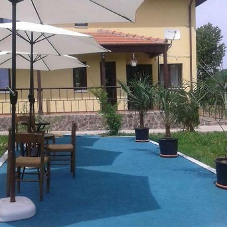 Hotel Pensiunea Casa Vanatorului Oteleni Esterno foto